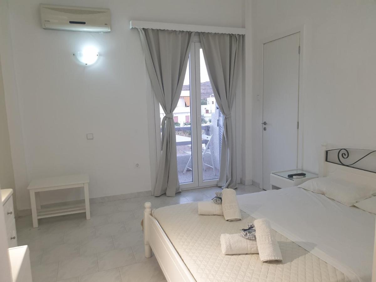 Syros Holidays Vári Exterior foto