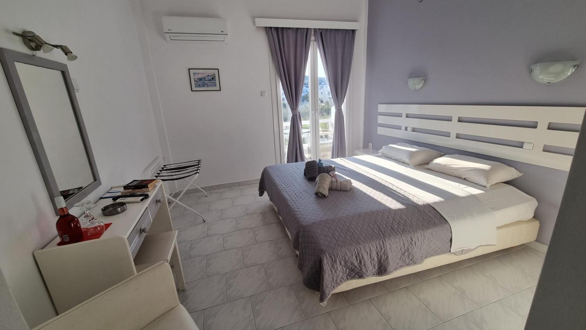 Syros Holidays Vári Exterior foto